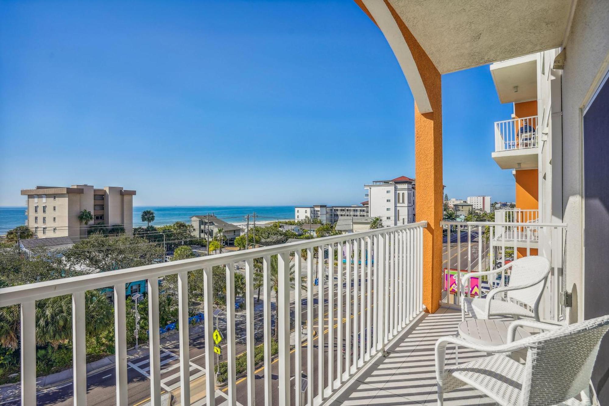 Madeira Bay Resort I 1504 St. Pete Beach Exterior photo