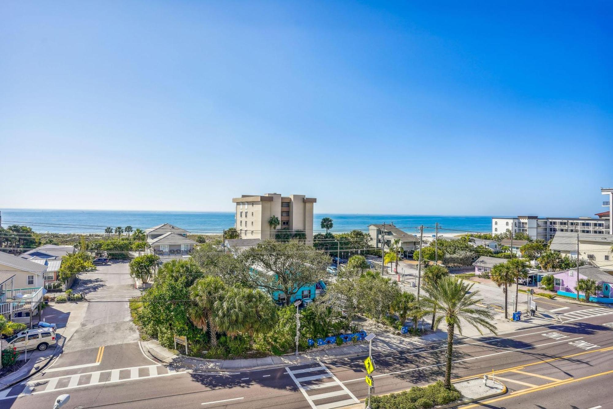 Madeira Bay Resort I 1504 St. Pete Beach Exterior photo